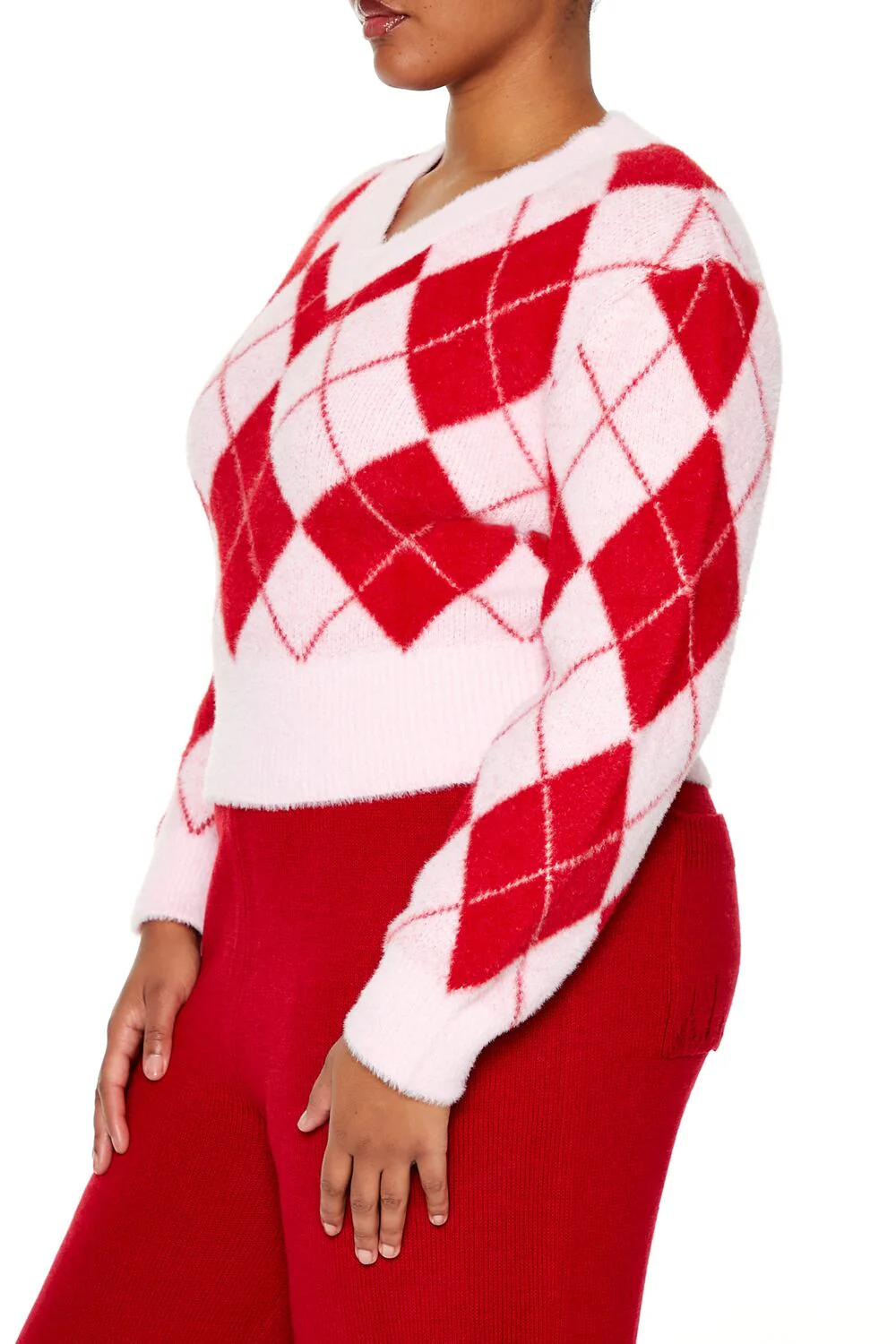 Plus Size Argyle Cropped Sweater - Image 4