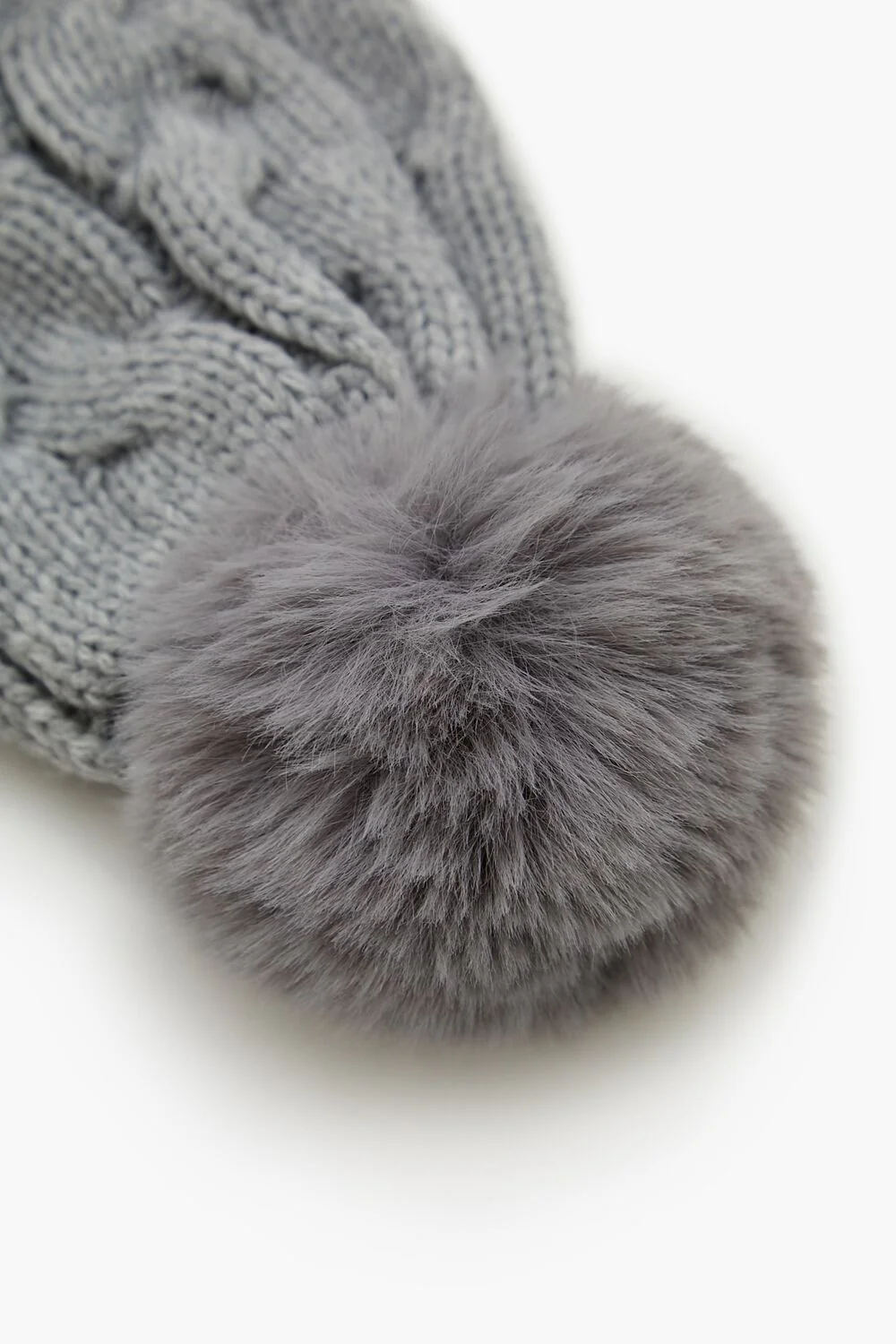 Pom Pom Cable Knit Beanie - Image 13