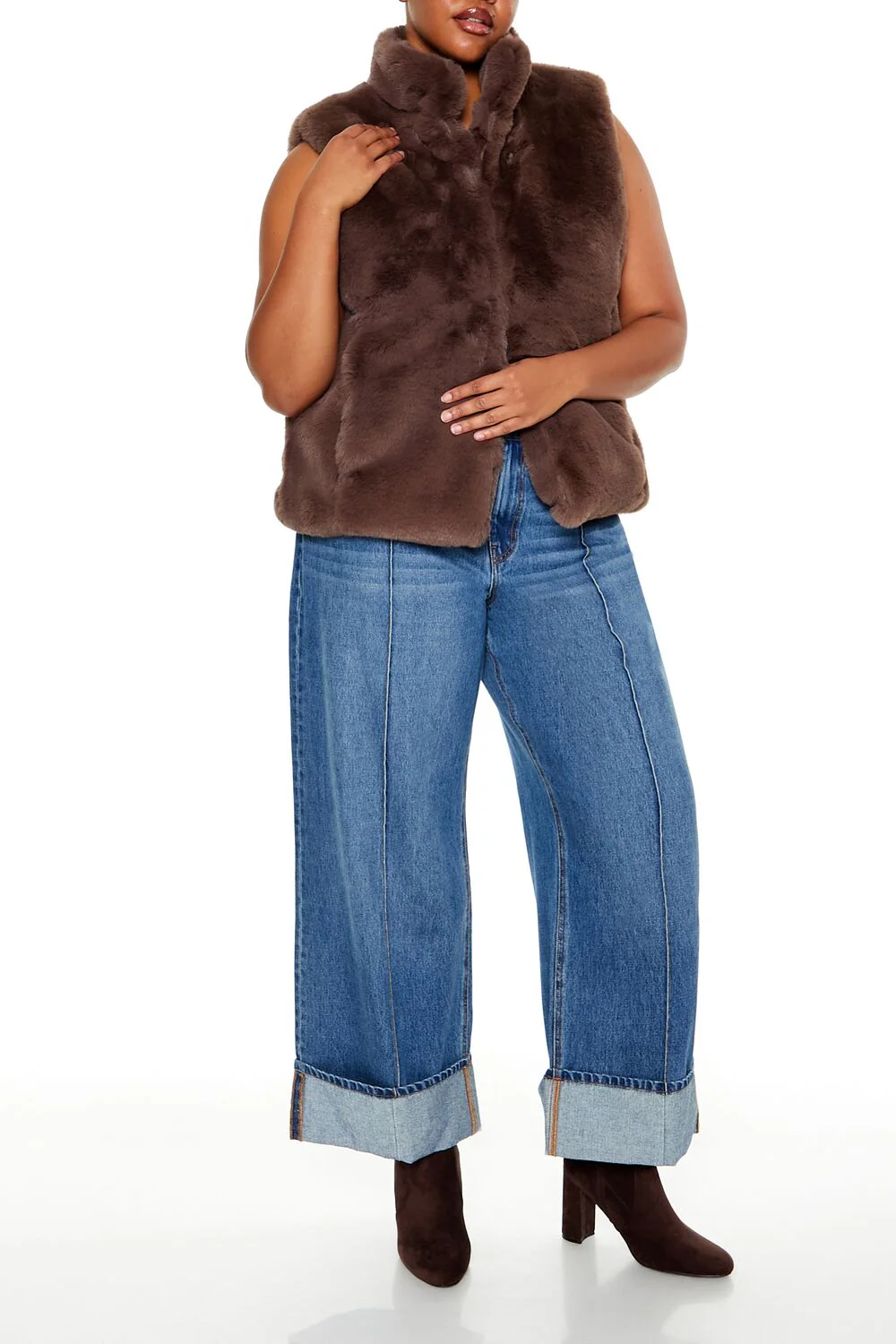 Plus Size Faux Fur Vest - Image 7