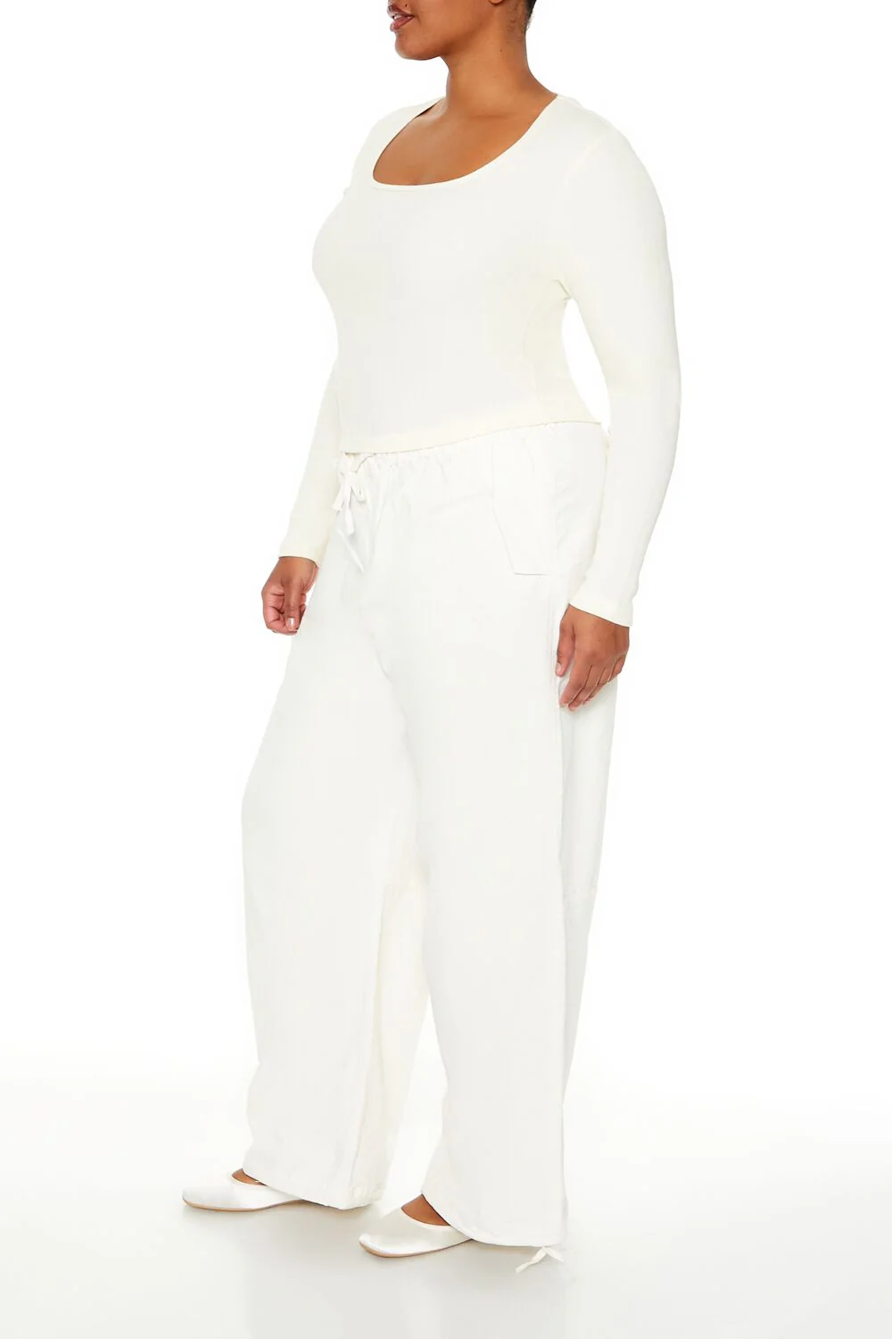 Plus Size Velvet Wide-Leg Drawstring Joggers - Image 3