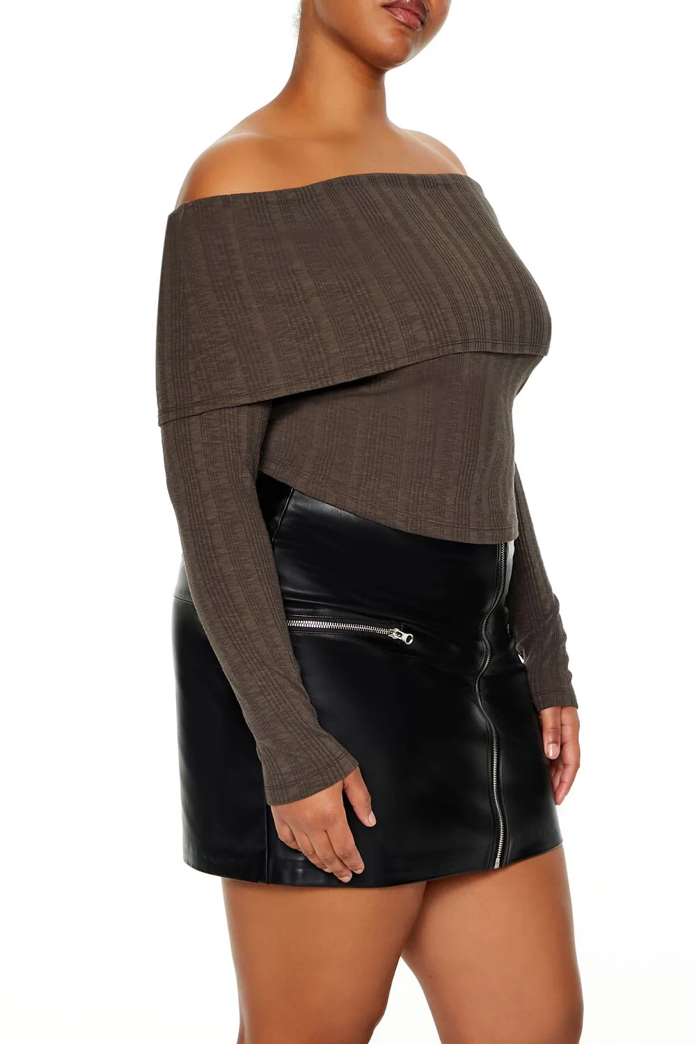 Plus Size Off-the-Shoulder Top - Image 4