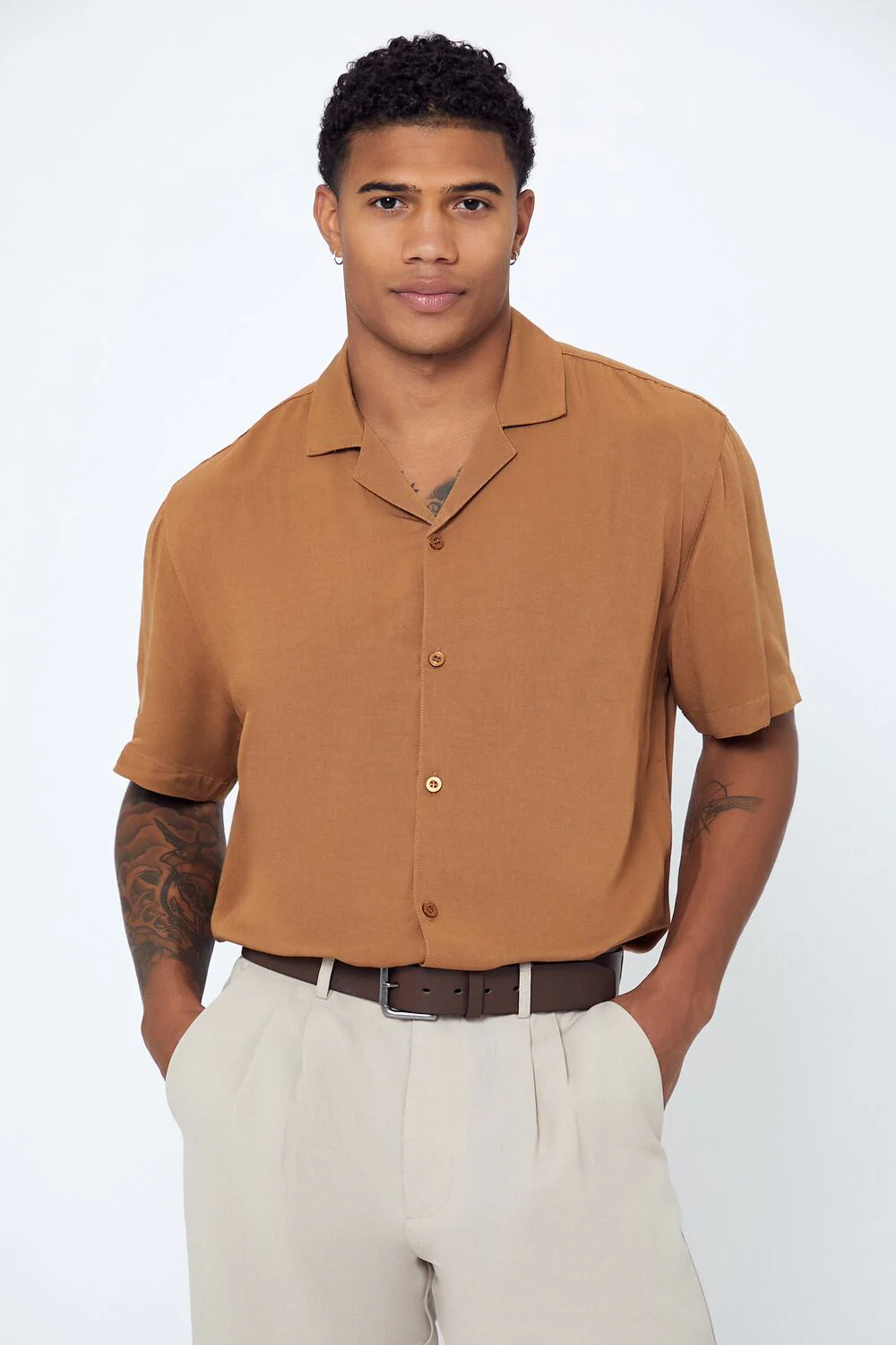 Cuban-Collar Short-Sleeve Shirt - Image 11