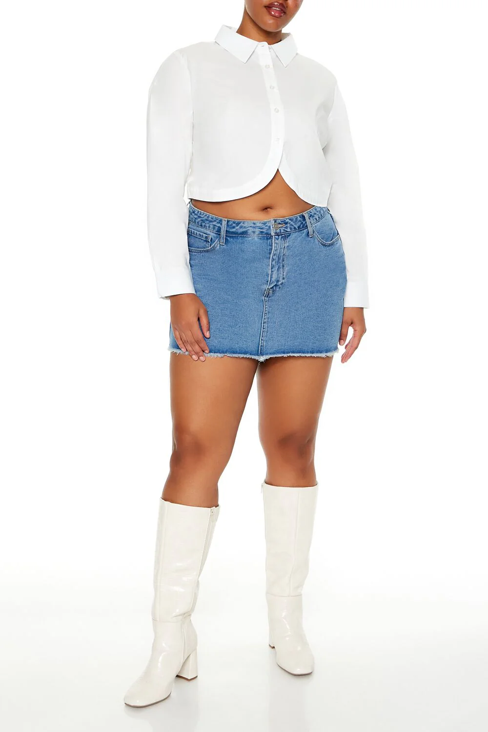 Plus Size Notched Cropped Shirt - Image 2