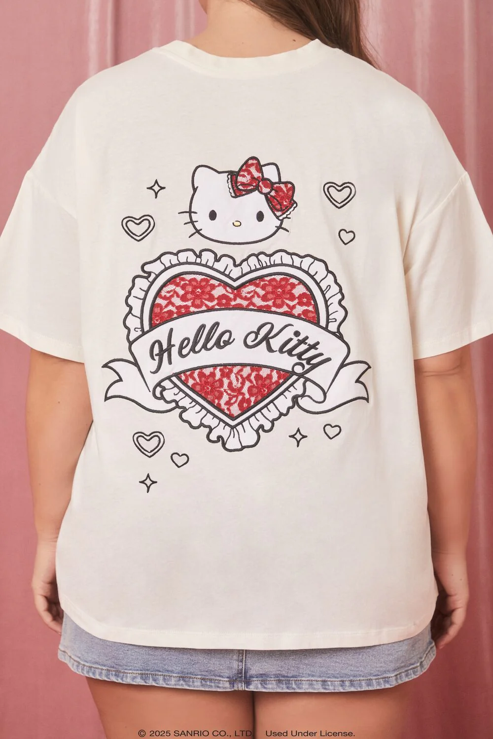 Plus Size Hello Kitty Lace Heart Tee - Image 6