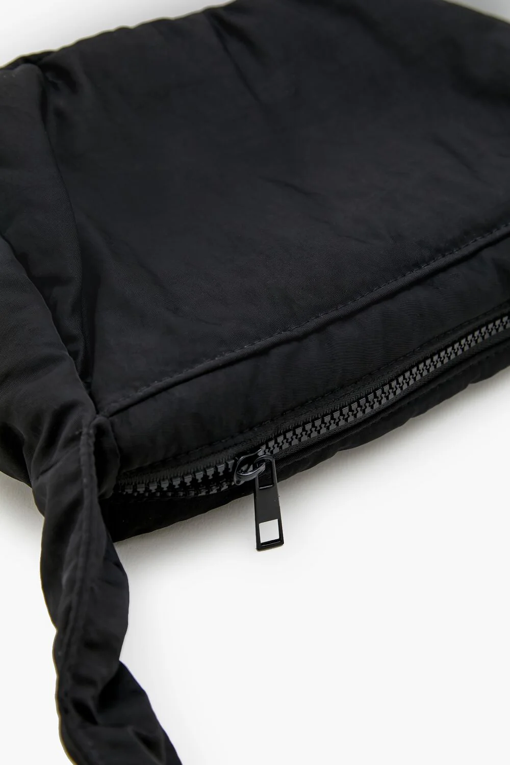 Men Nylon Sling Bag - Image 4