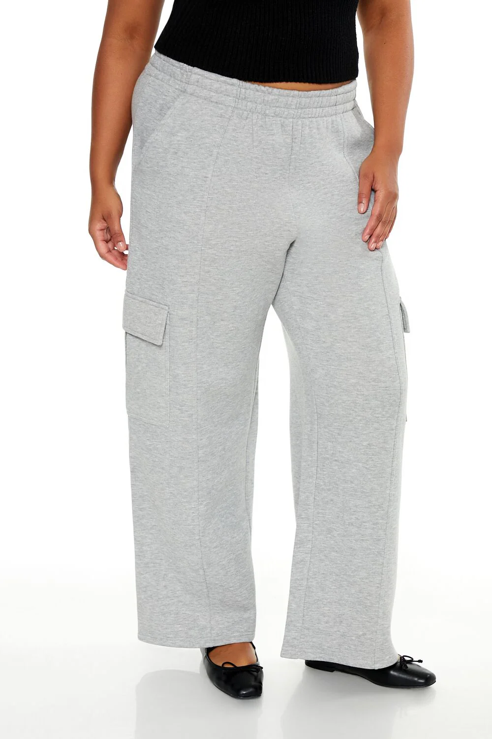 Plus Size Mid-Rise Cargo Sweatpants - Image 2
