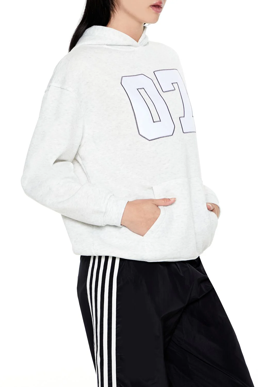 07 Graphic Fleece Hoodie - Image 4