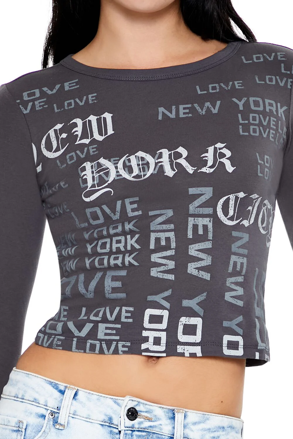 New York Graphic Cropped Tee - Image 3