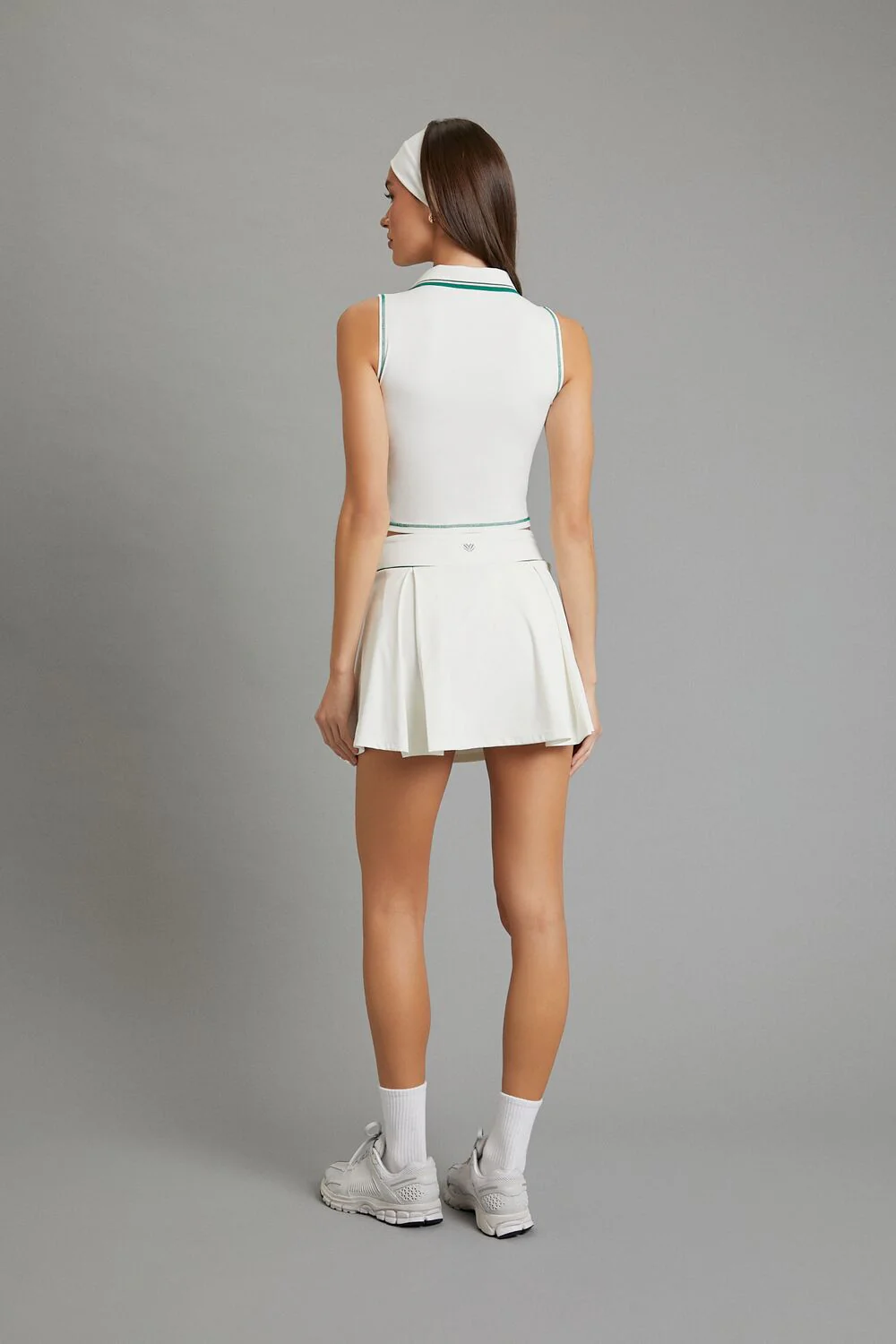 Active Two-Tone Pleated Skort - Image 9