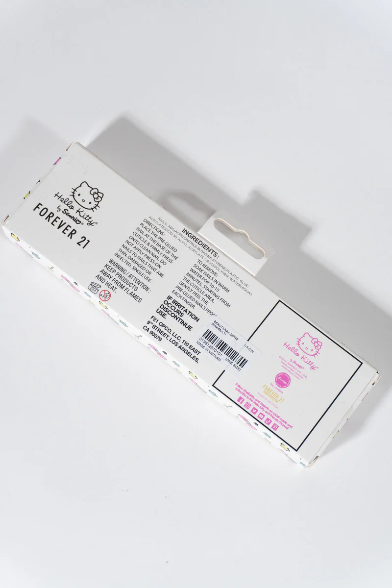 Hello Kitty Press-On Nails - Image 2