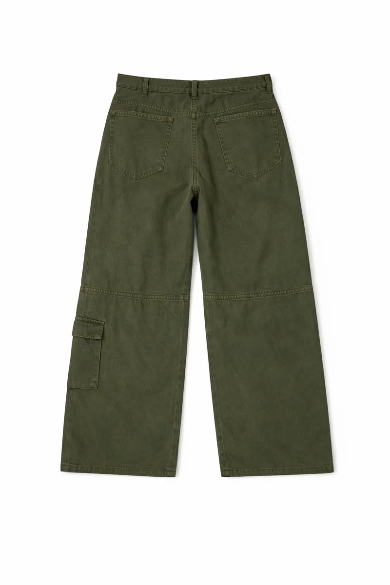 Plus Size Glitter-Accent Wide-Leg Cargo Pants - Image 3