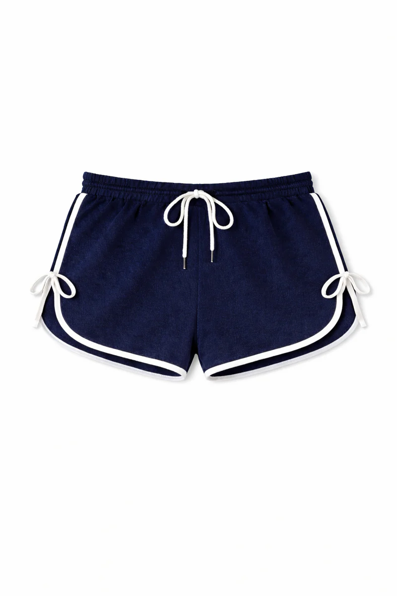 Plus Size Contrast-Trim Tie-Accent Shorts - Image 3