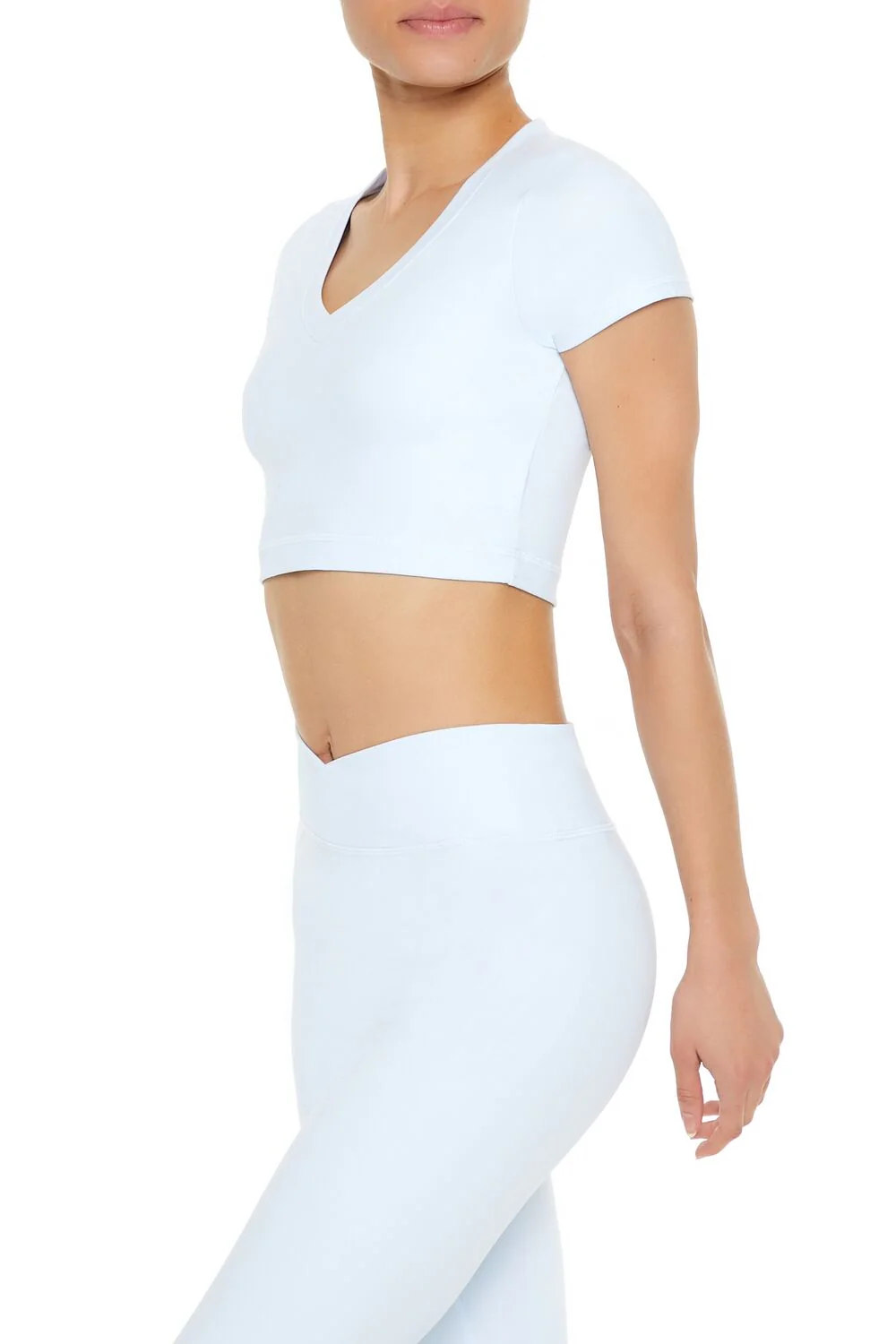 Active Cropped V-Neck Tee - Image 4