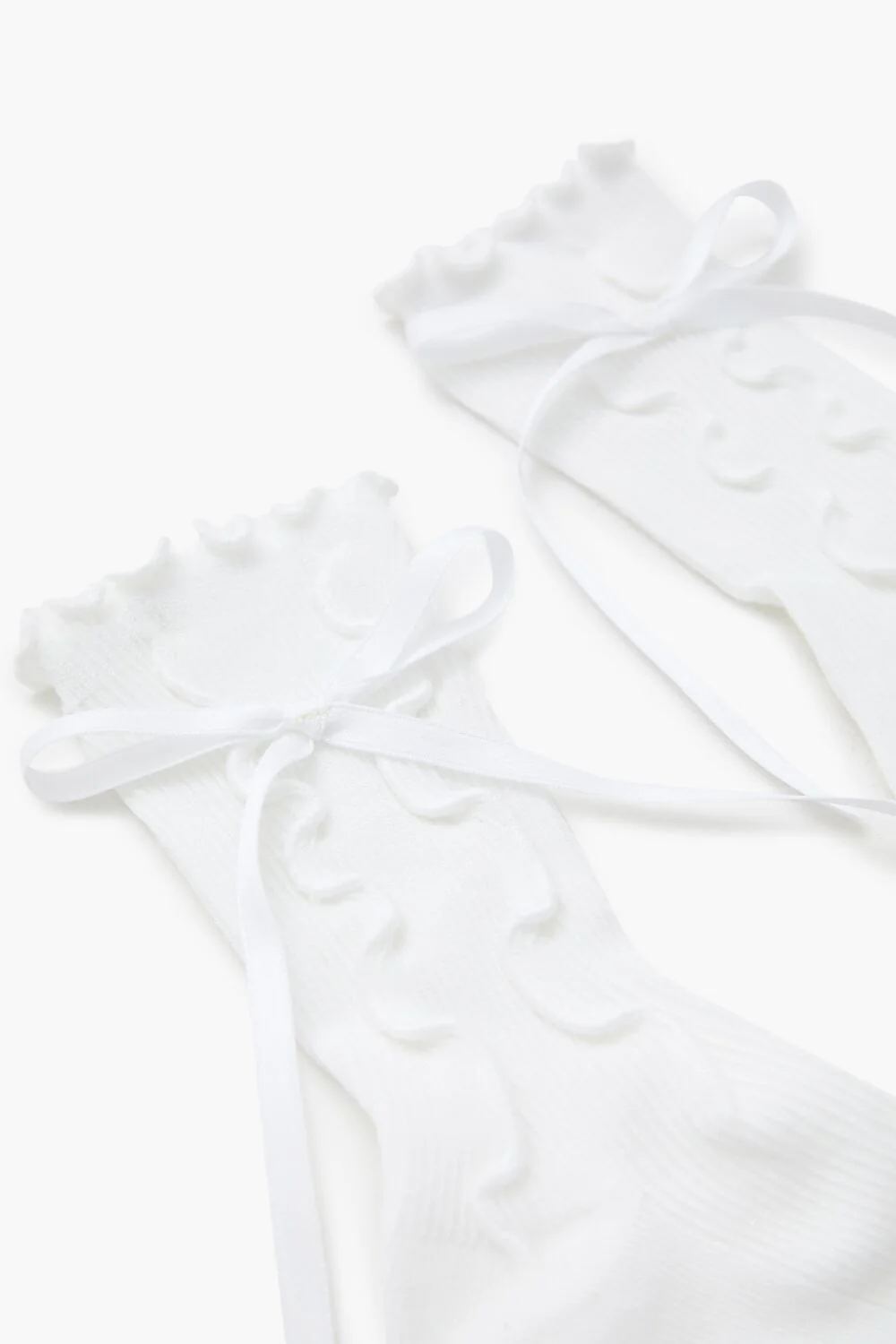 Bow Lettuce-Edge Crew Socks - Image 3