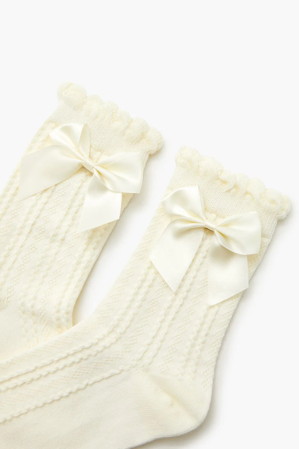 Bow Cable Knit Crew Socks - Image 3