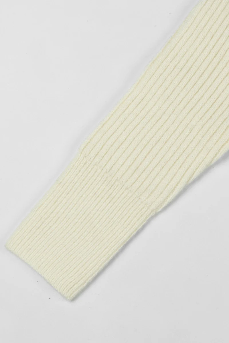 Chunky Ribbed Turtleneck Sweater - Image 4