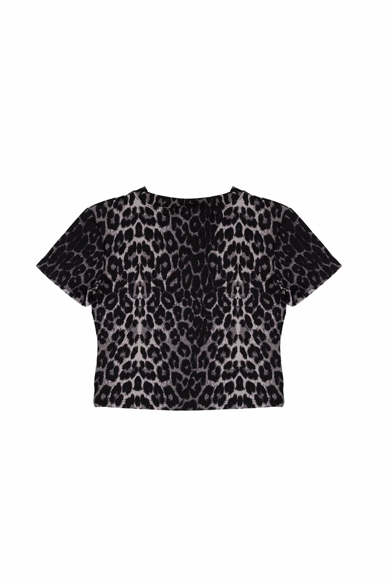 Leopard Print Baby Tee - Image 7