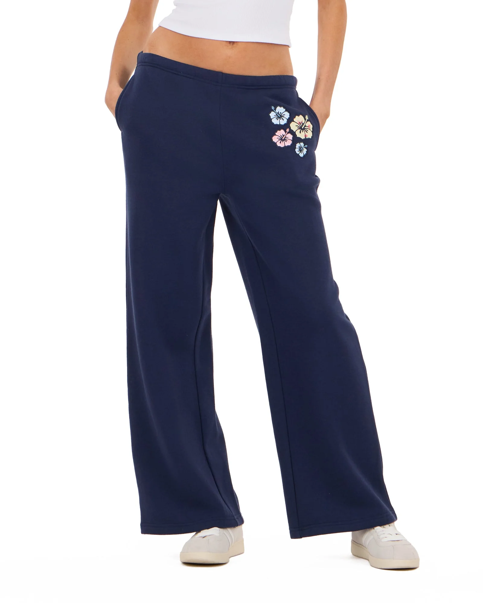 Wide leg floral print sweatpant - Image 2