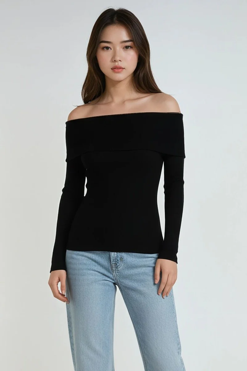 Foldover Off-The-Shoulder Top - Image 3