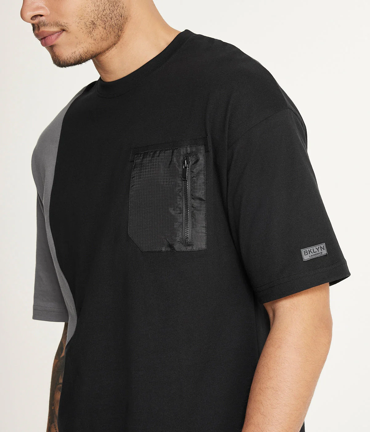 Brooklyn Laundry Mens Drop Shoulder Core Nylon Pocket Tee 2 - Image 4