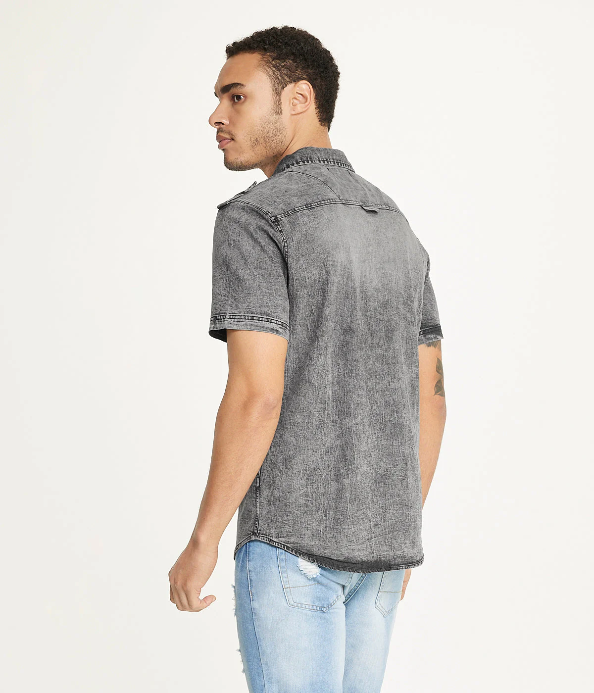 Brooklyn Laundry Men's Short Sleeve Stretch Denim Shirt 3 - Image 2