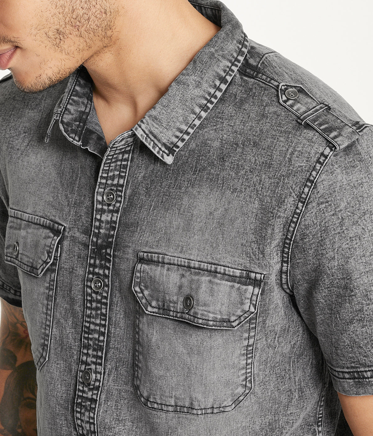 Brooklyn Laundry Men's Short Sleeve Stretch Denim Shirt 3 - Image 4