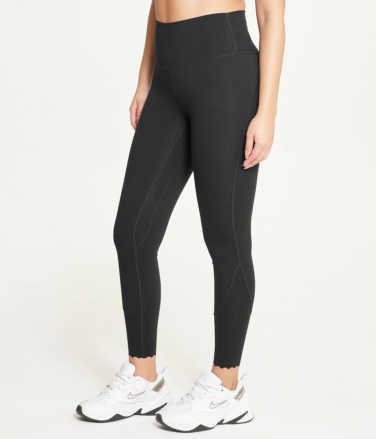Core Scallop Hem Legging - Image 3