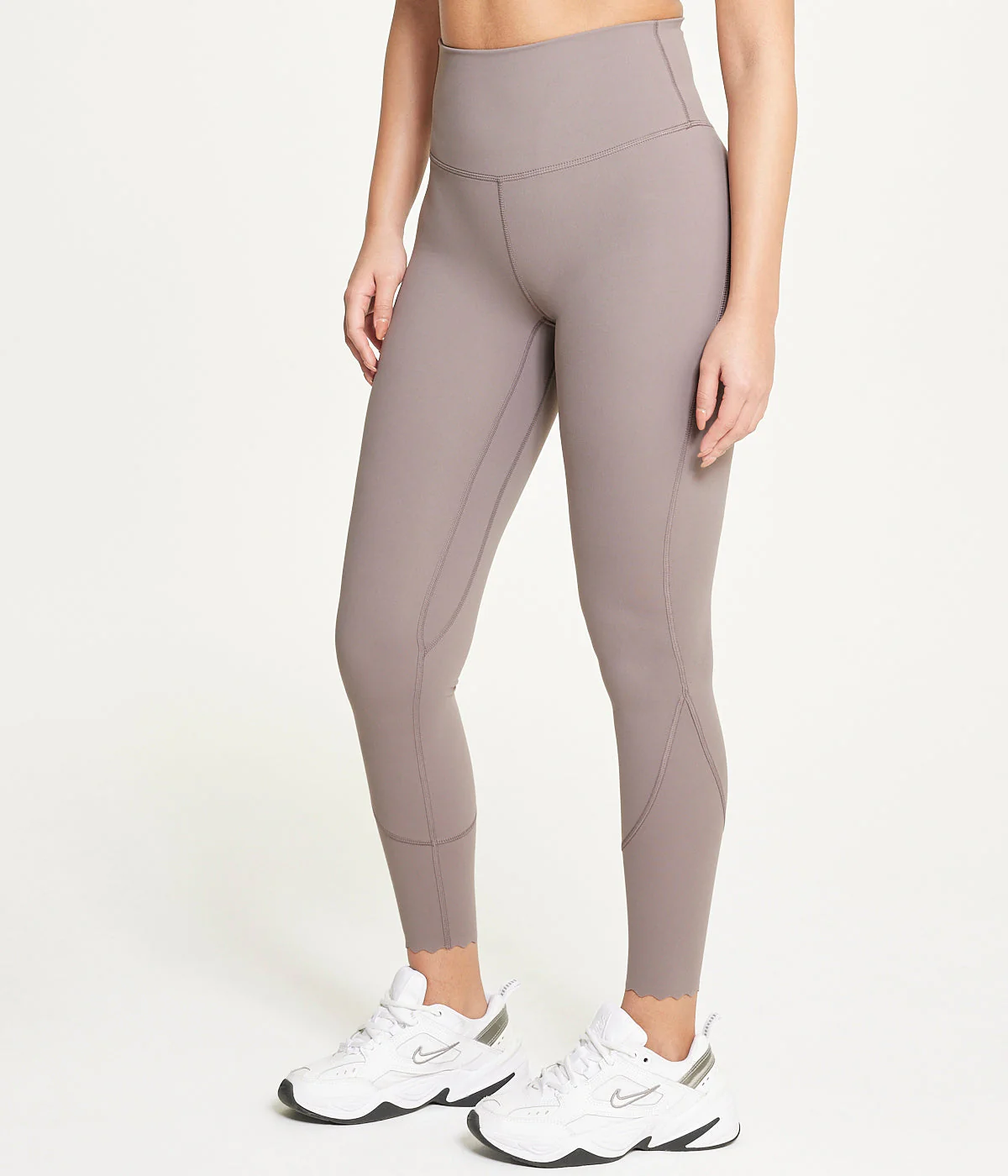 Core Scallop Hem Legging - Image 3