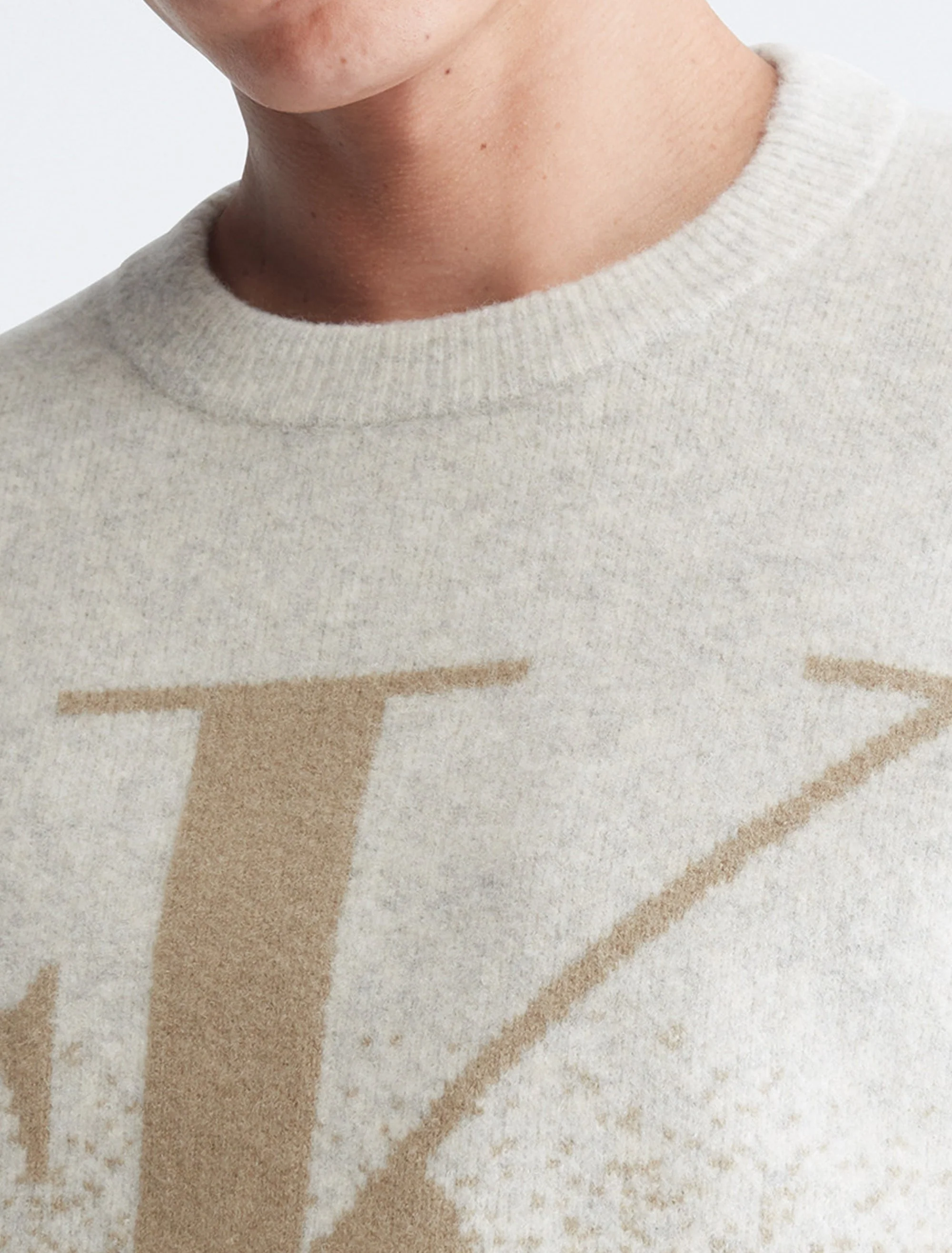 Long Sleeves Mono Ombre Jacquard Crew Sweater - Image 2