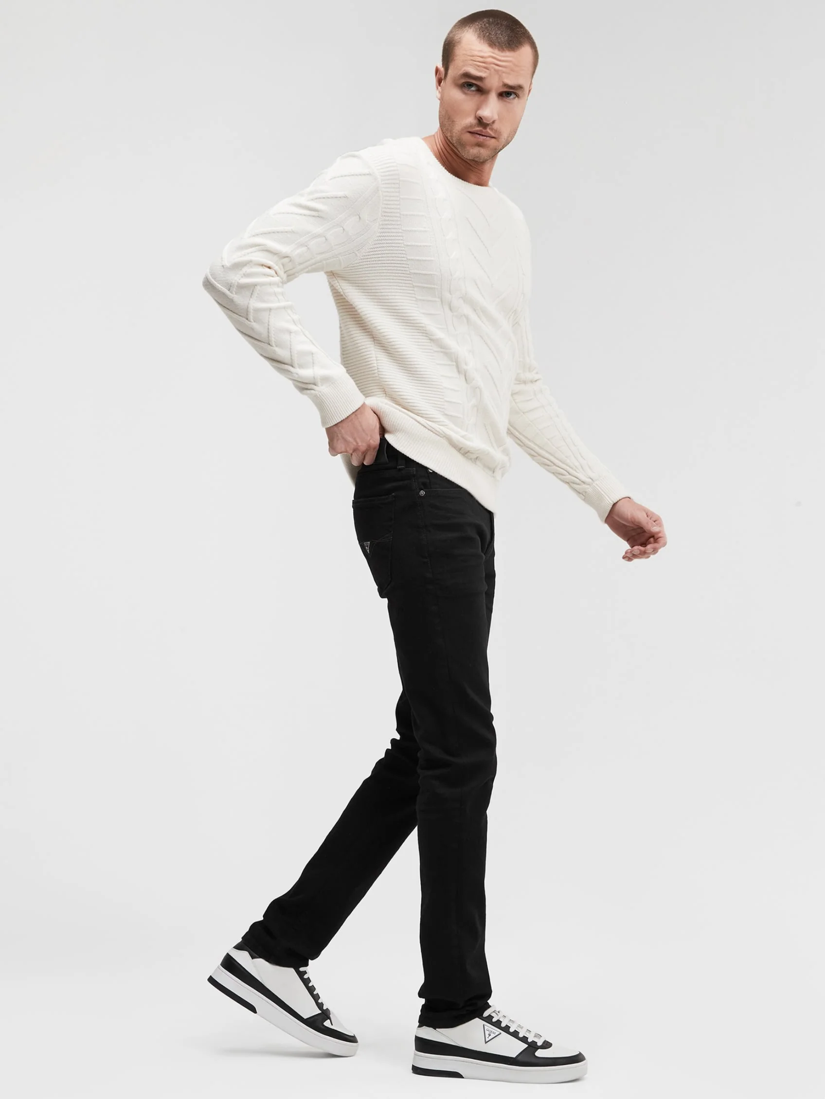 Men's Eco Tapered Jeans - Image 3