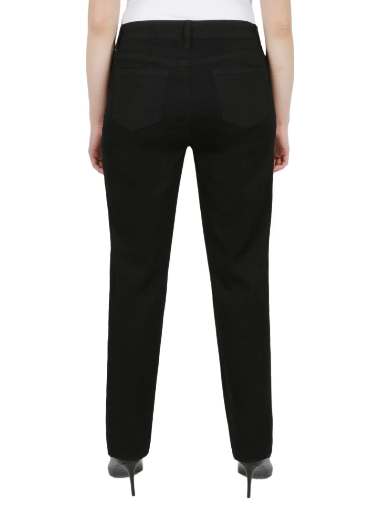 Plus Size Straight-Leg Jeans - Image 4