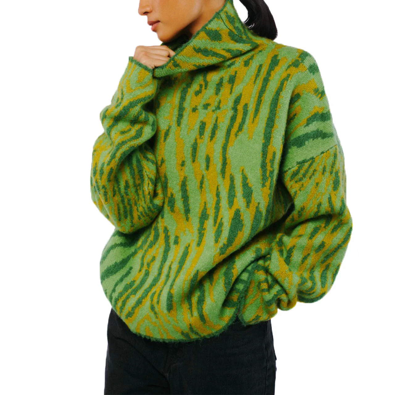 Qynn Printed Turtleneck Sweater - Image 2