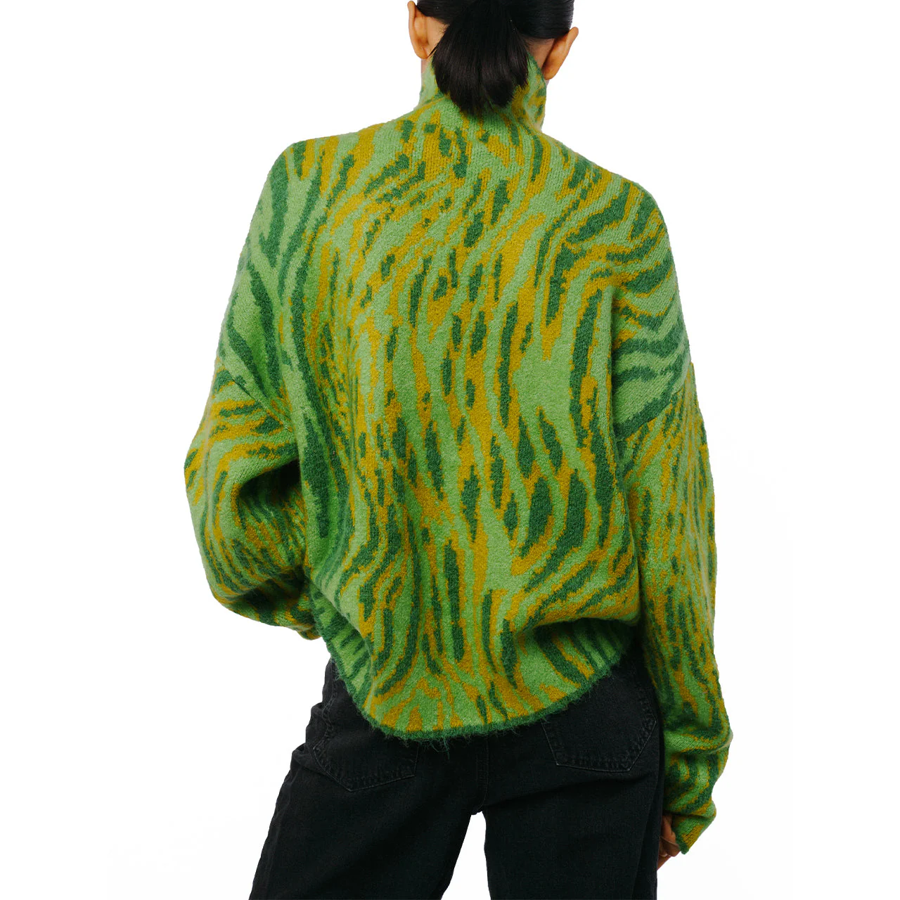 Qynn Printed Turtleneck Sweater - Image 4