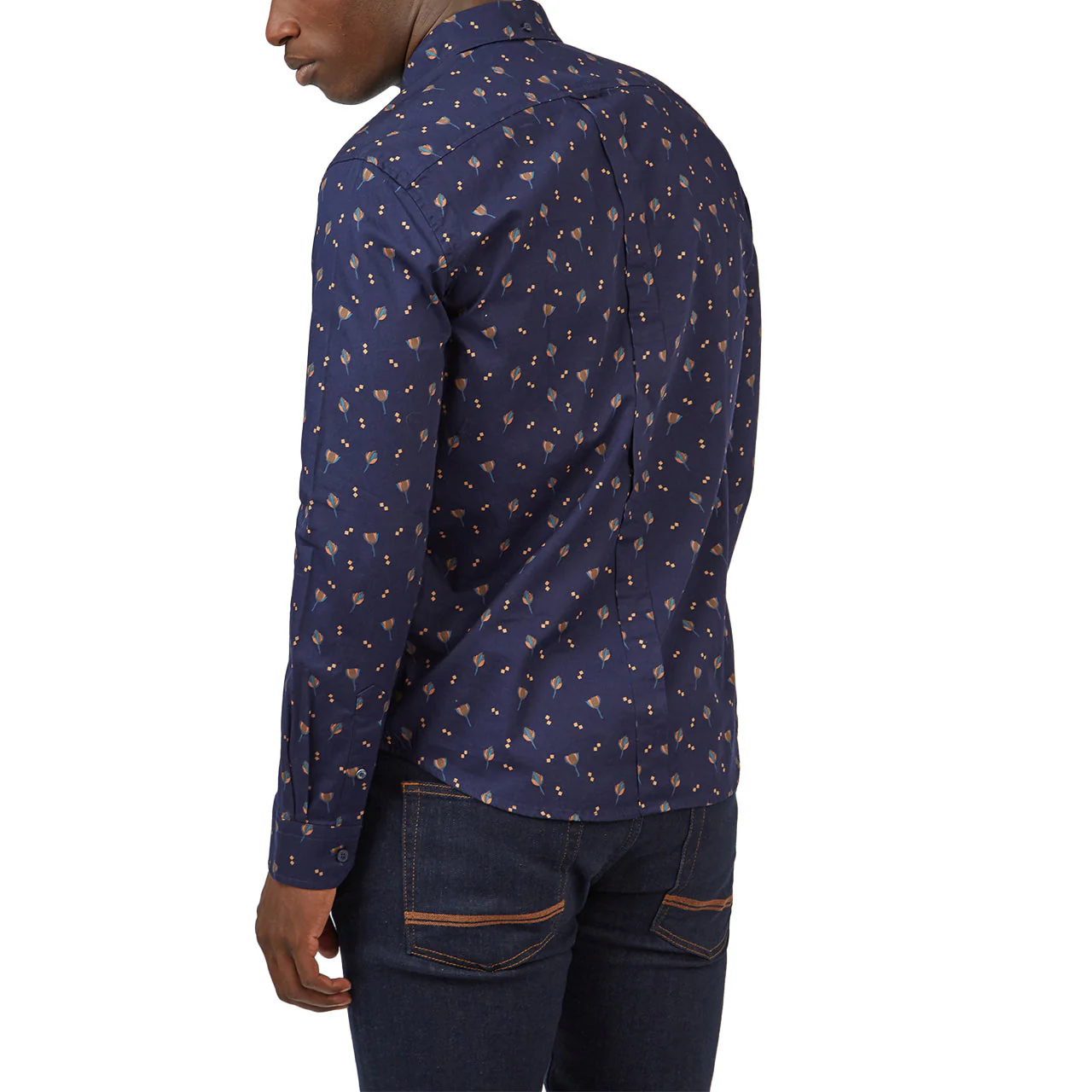 Scattered Floral Print Twill Buttondown Shirt with Long Sleeves - Image 3
