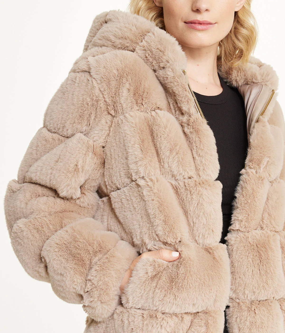 Short Faux Fur With Hood Mink - Image 4