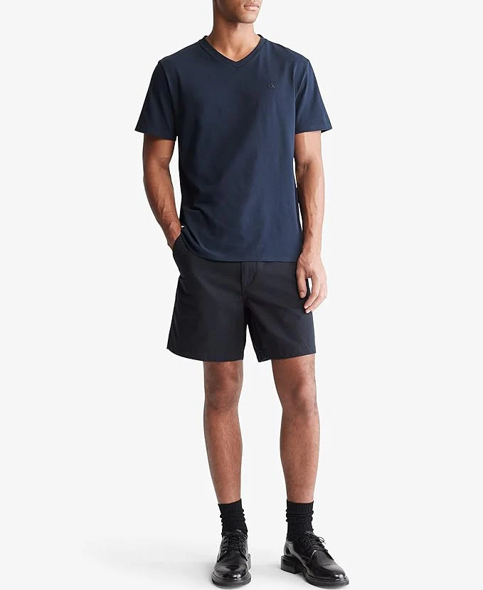 Short Sleeves Smooth Solid V-Neck Tee - Image 5